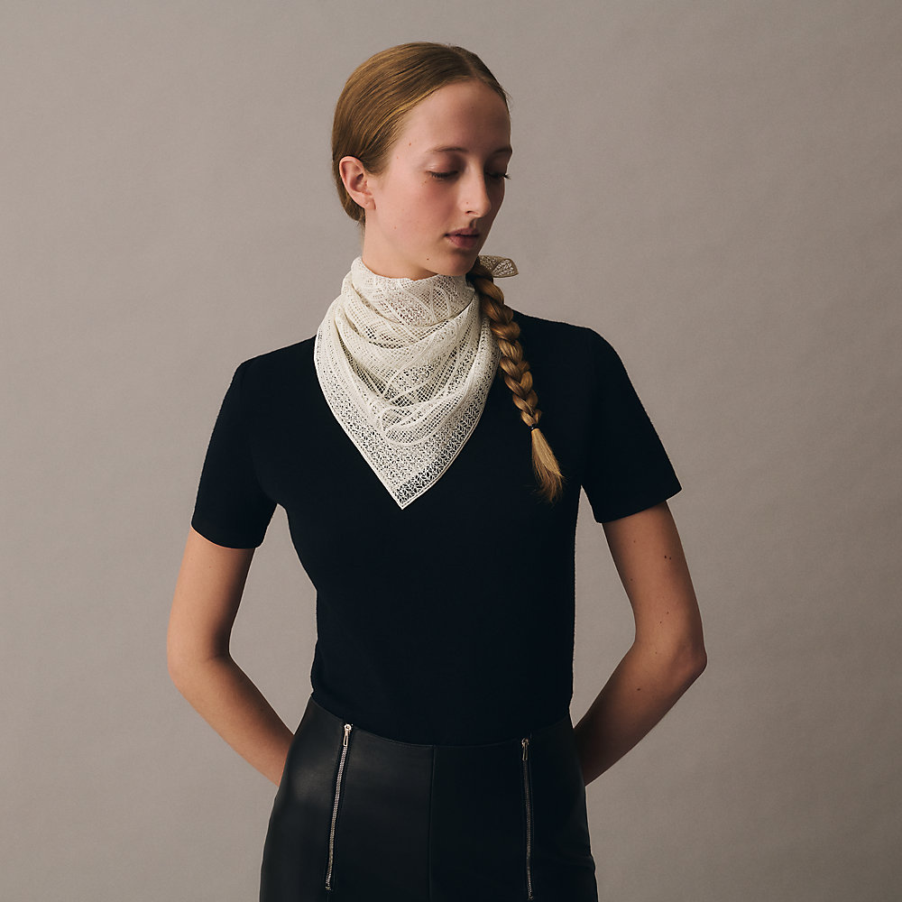 Guipure Quadrige scarf 60 | Hermès USA